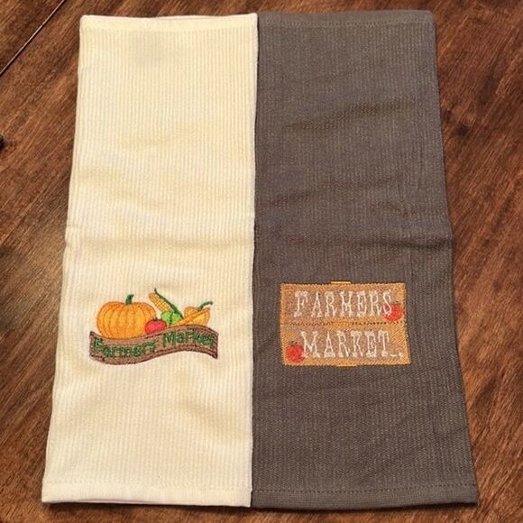 Set of 2 (18” by 16”) Custom Gray and White Farmer’s Market Embroidered Barmops - Picture 2 of 6